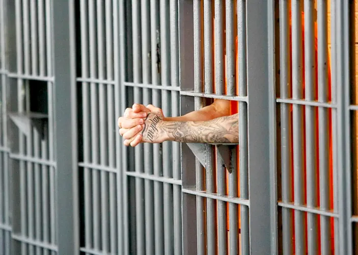 State prisons to launch tattoo training program